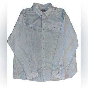 Mountain Hardwear Light Blue Casual Button Down Shirt